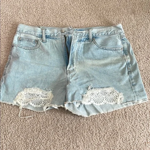 American eagle Light Blue Distressed Denim Shorts with lace - Picture 1 of 11
